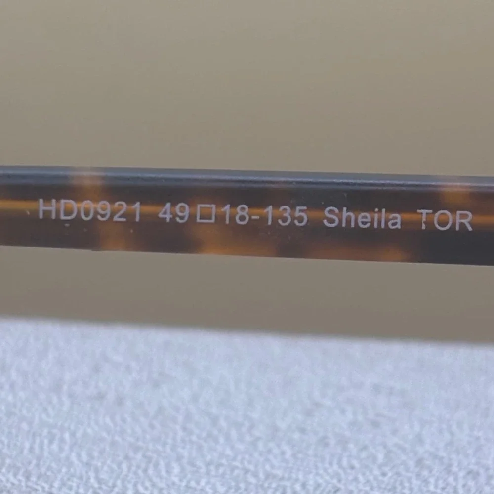 Foster Grant Sheila TOR Tortoise Shell Reading Glasses +1.50 Strength HD0921
